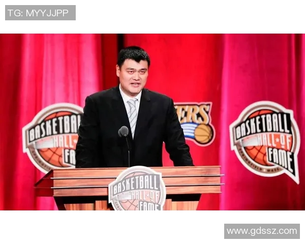 姚明历年福布斯收入揭秘与职业生涯成就分析 姚明历年福布斯收入揭秘与职业生涯成就分析