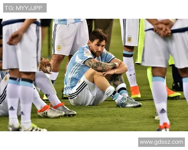 当今足球界薪资最高的明星球员及其背后的成功故事分析