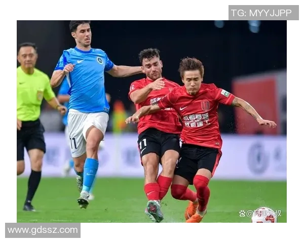 大阪樱花迎战艾特里武全力争夺胜利展现足球魅力与激情对决